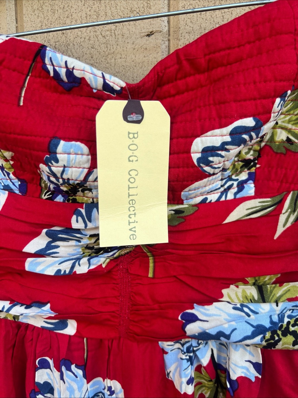 NWT  B.O.G. Collective Women’s Red Floral Strapless Jumpsuit - Size L COTTON - Picture 4 of 16